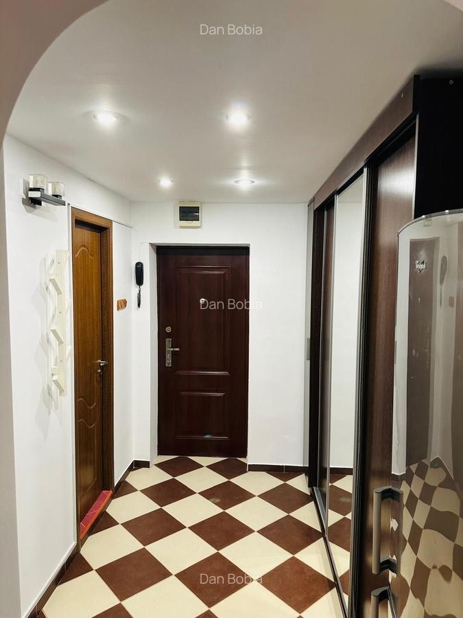 Garsoniera 10 min M timpuri Noi DB1405 - 5