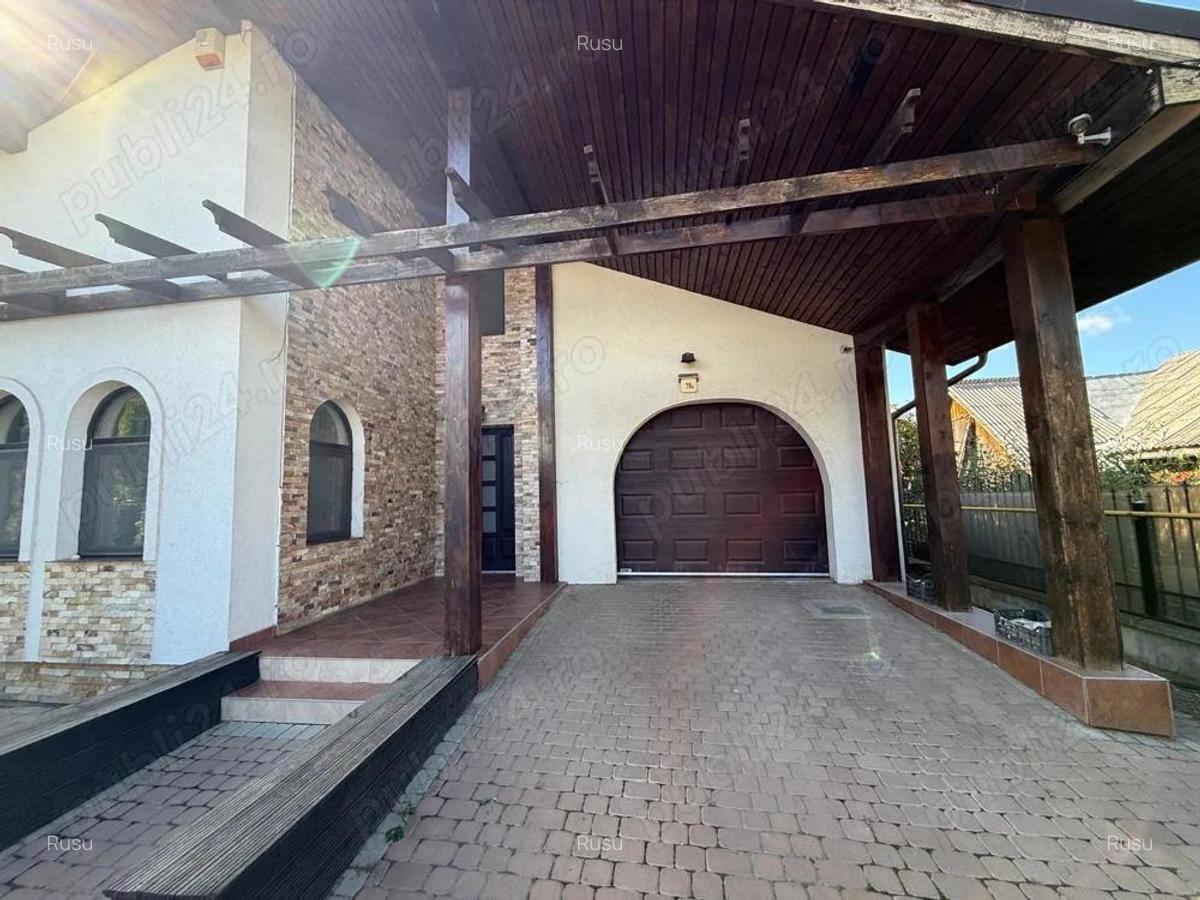 Proprietate Deosebita in Radauti . Casa de vanzare cu 1000mp2 teren direct proprietar Comision 0% - 7