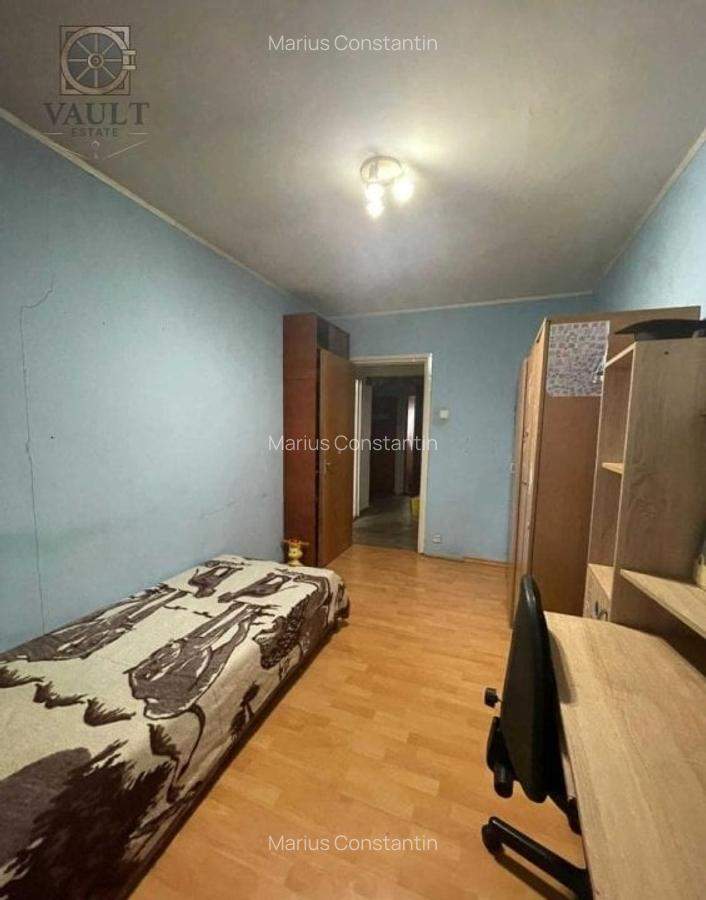 Apartament cu 4 camere decomandat în Colentina - 2