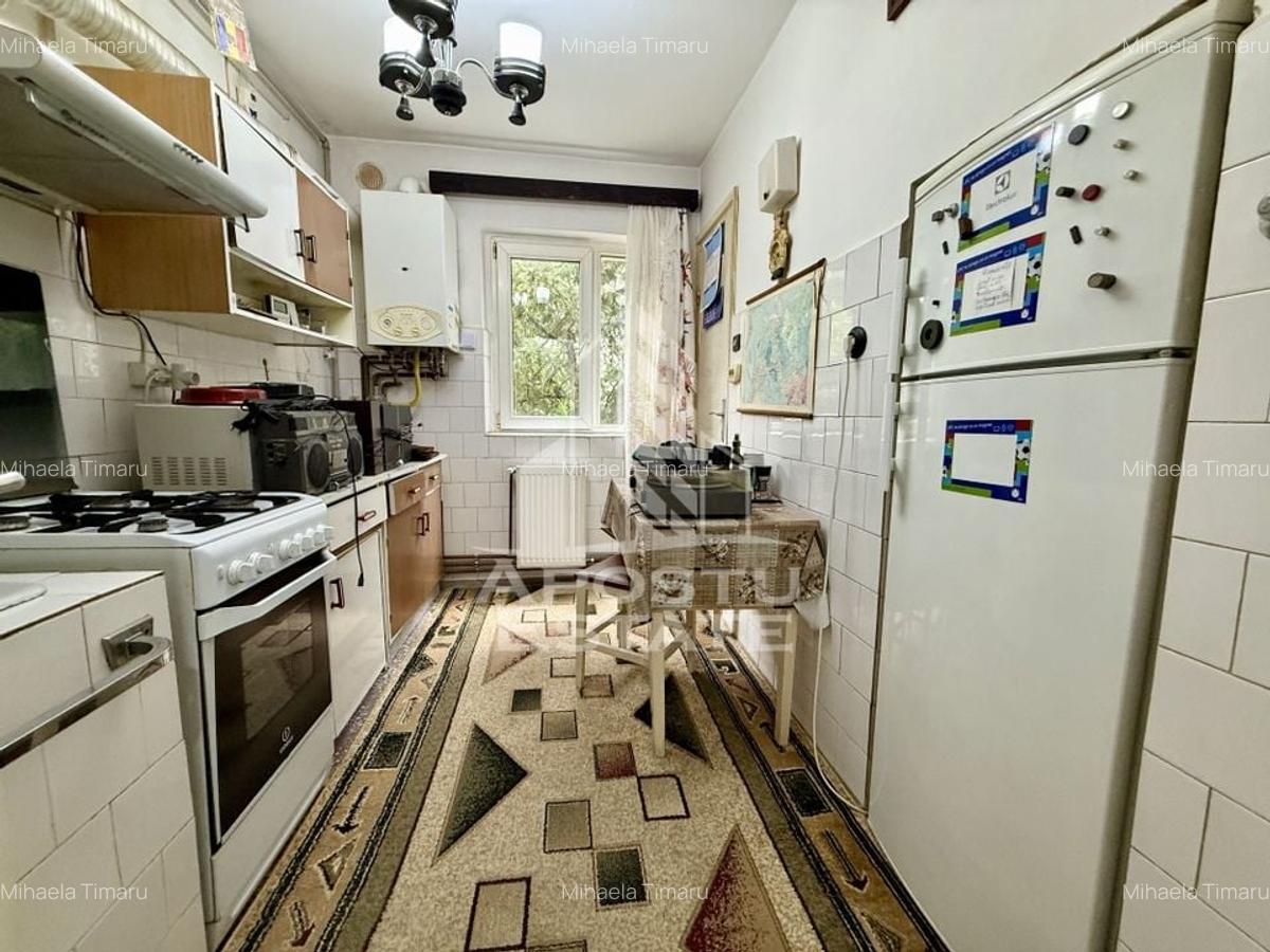 Apartament cu 3 camere semidecomandat, mobilat în Girocului - 3