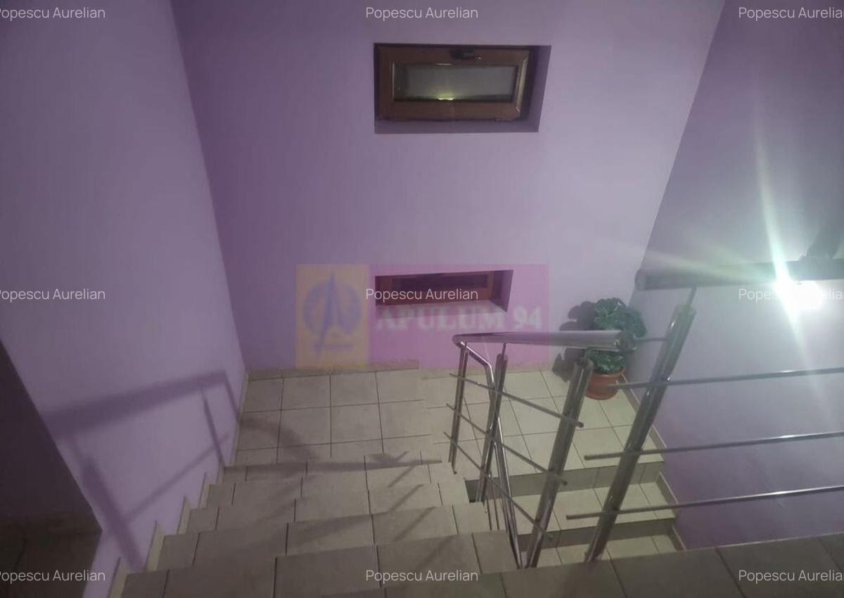 ISLAZ / IF - CASA P+1 (7 CAM) DE VANZARE - 30