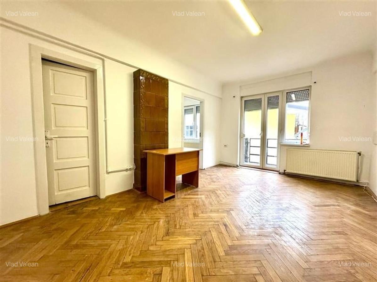 De inchiriat apartament 2 camere Zona Centrala Str Horea - 2
