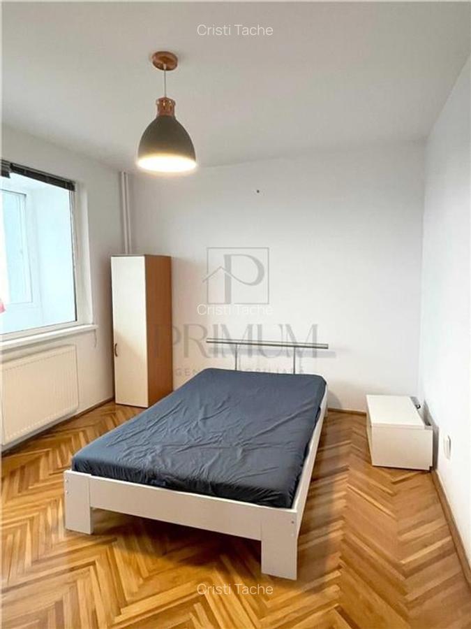 CENTRAL - BLOC IZOLAT - LIFT - 3 cam - 1 baie - 2 balcoane - centrala proprie - - 2