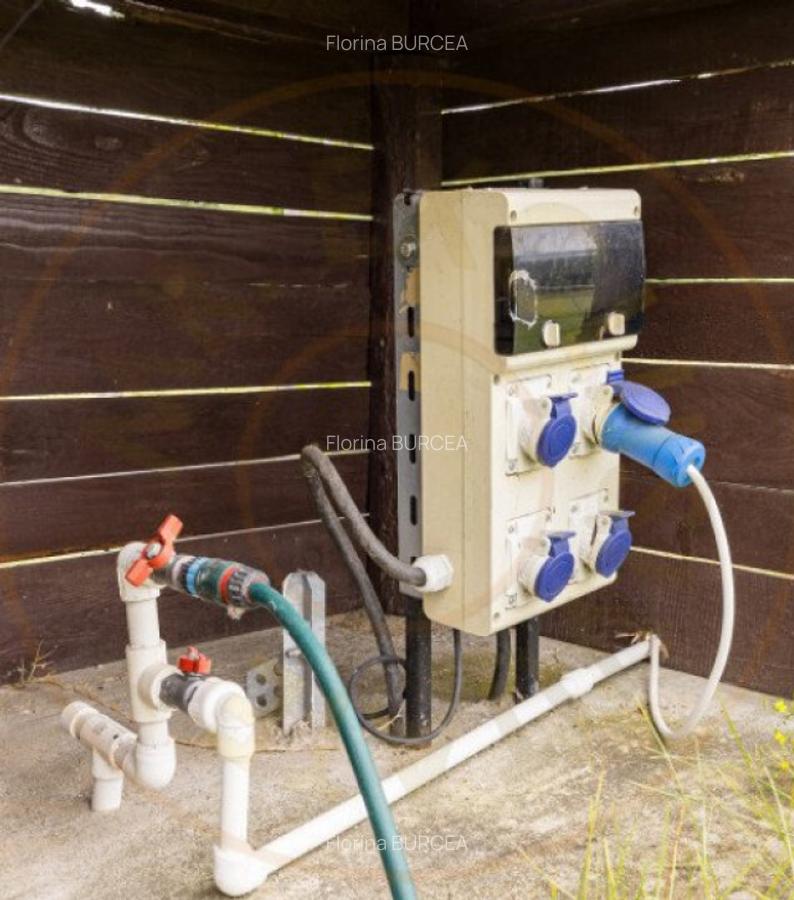 Motel, camping, piscina si lacuri de pescuit pe un teren de - 13