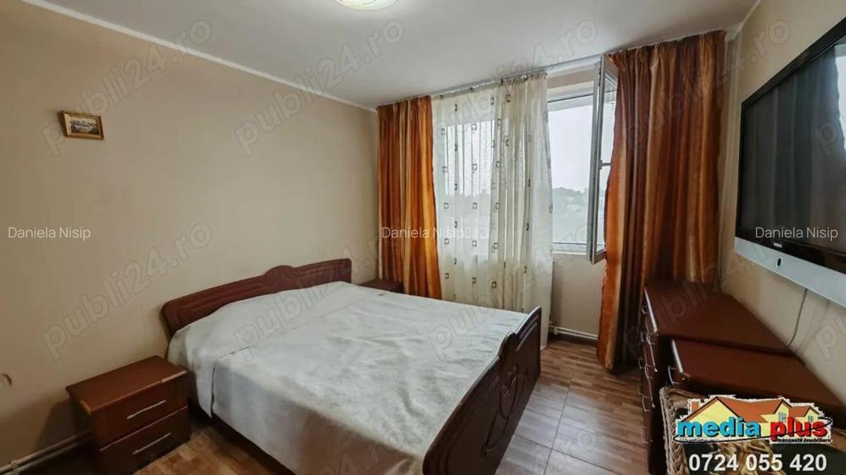 Apartament cu 3 camere decomandat de vanzare Str. Domneasca, langa Gradina Publica - 6