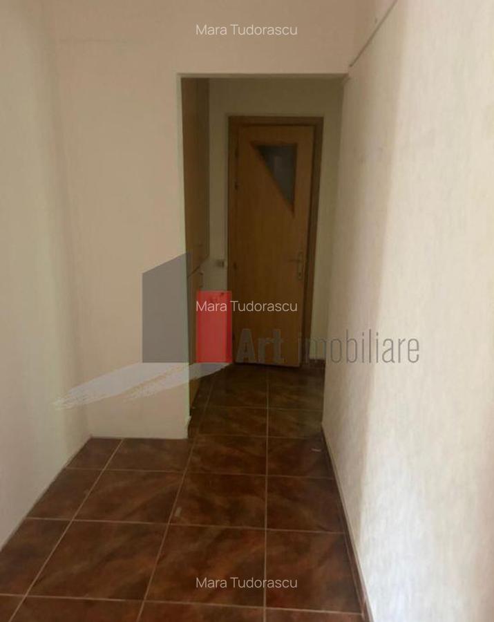Vanzare apartament 4 camere decomandat Bd. Brancoveanu ... - 8