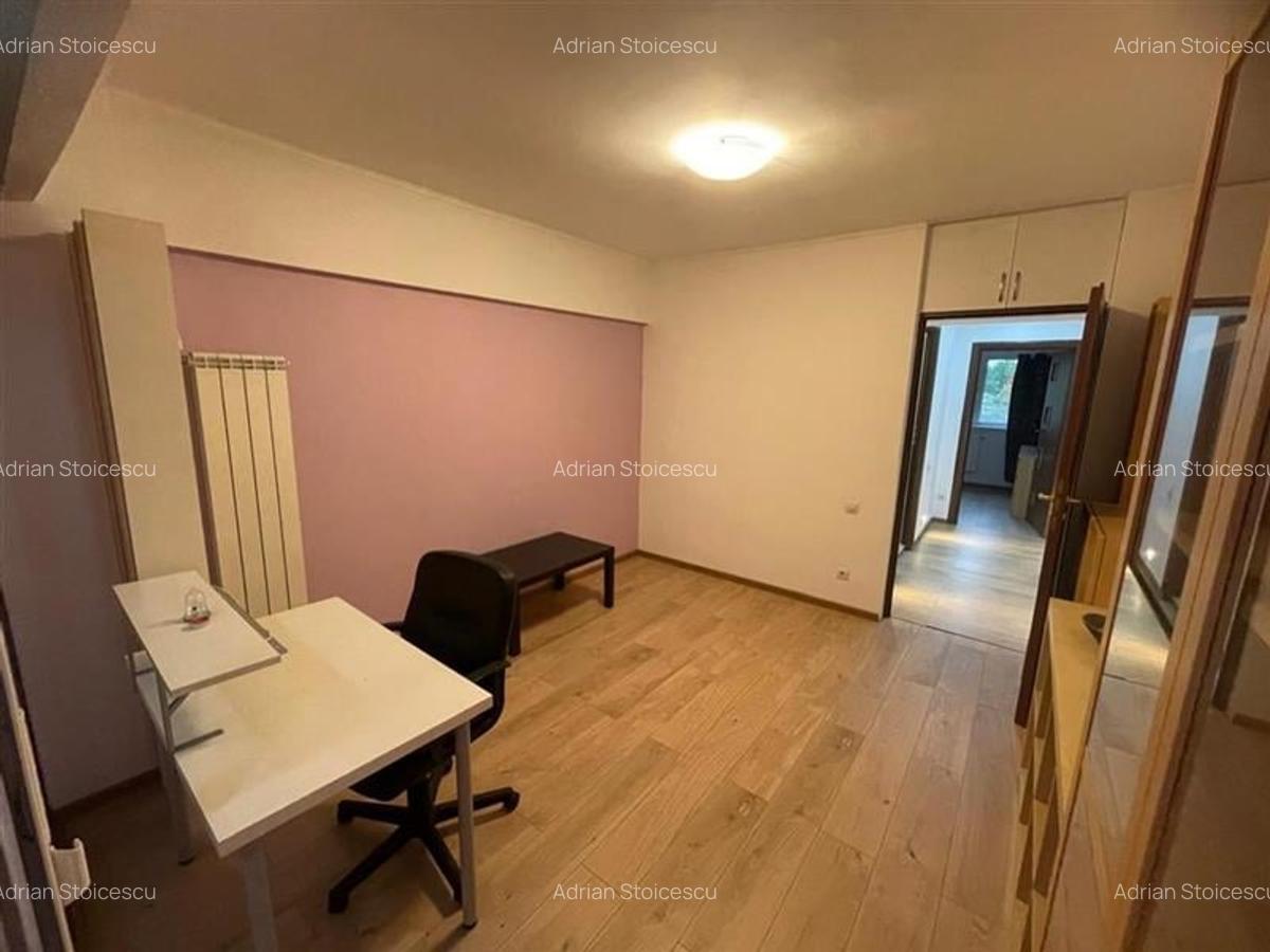Vanzare apartament 4 camere  Ferdinand-Ritmului - 12