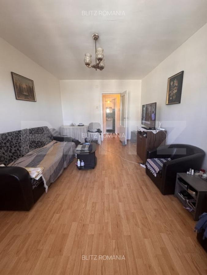 Apartament cu 3 camere, 84 mp, zona Complex Studentesc - 2
