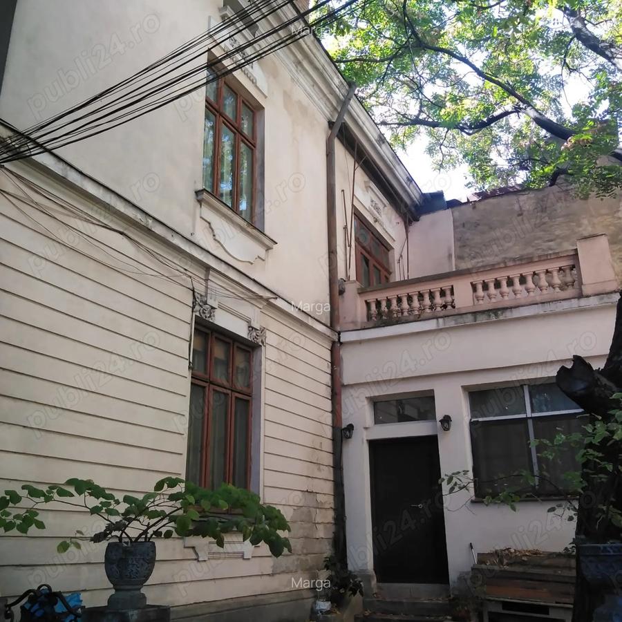 Proprietar inchiriez apartament 4 camere in casa - 10