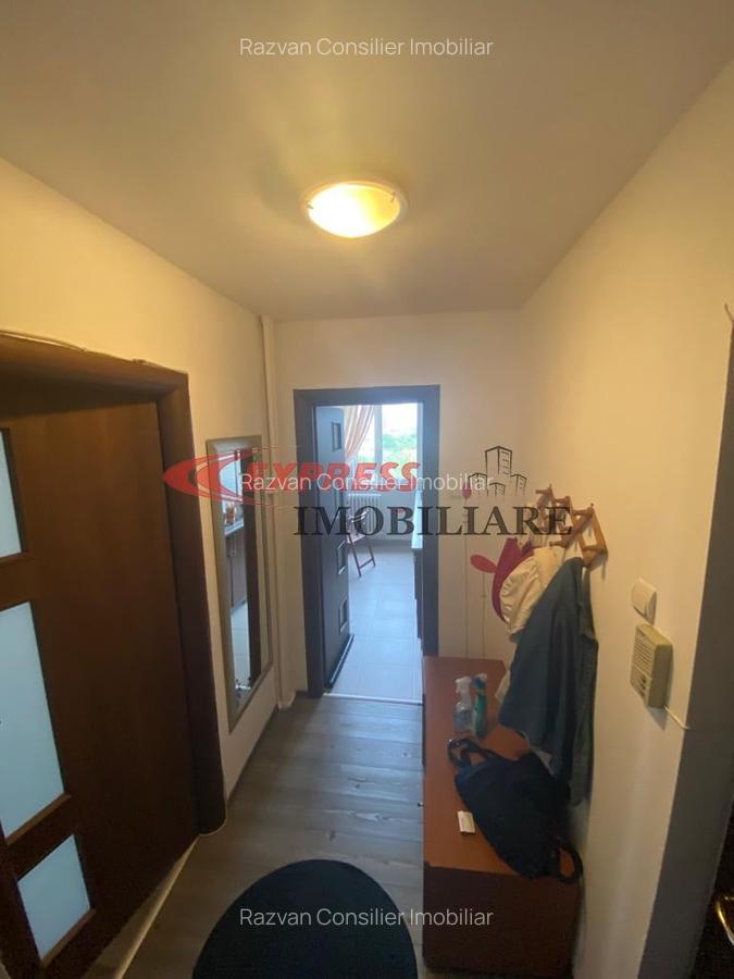 Titan, 1 Decembrie 1918, Jean Steriadi, Scoala 82 - 3