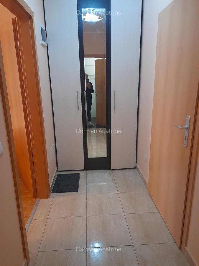 Garsonieră decomandată, mobilată în Bartolomeu - 10