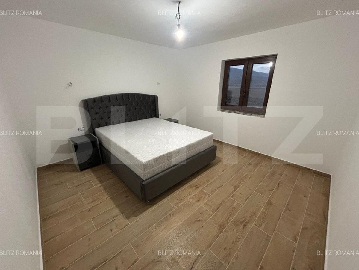 Casa la rosu, 4 camere, 105 mp utili, 500 mp teren,zona Sard - 4