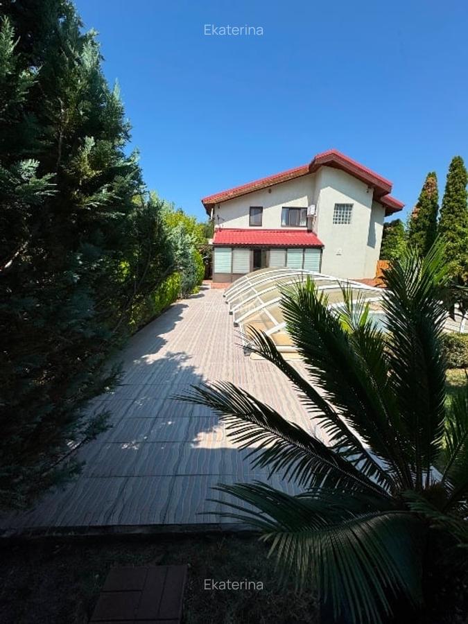 Vila SNAGOV 5 camere cu  piscină - 8