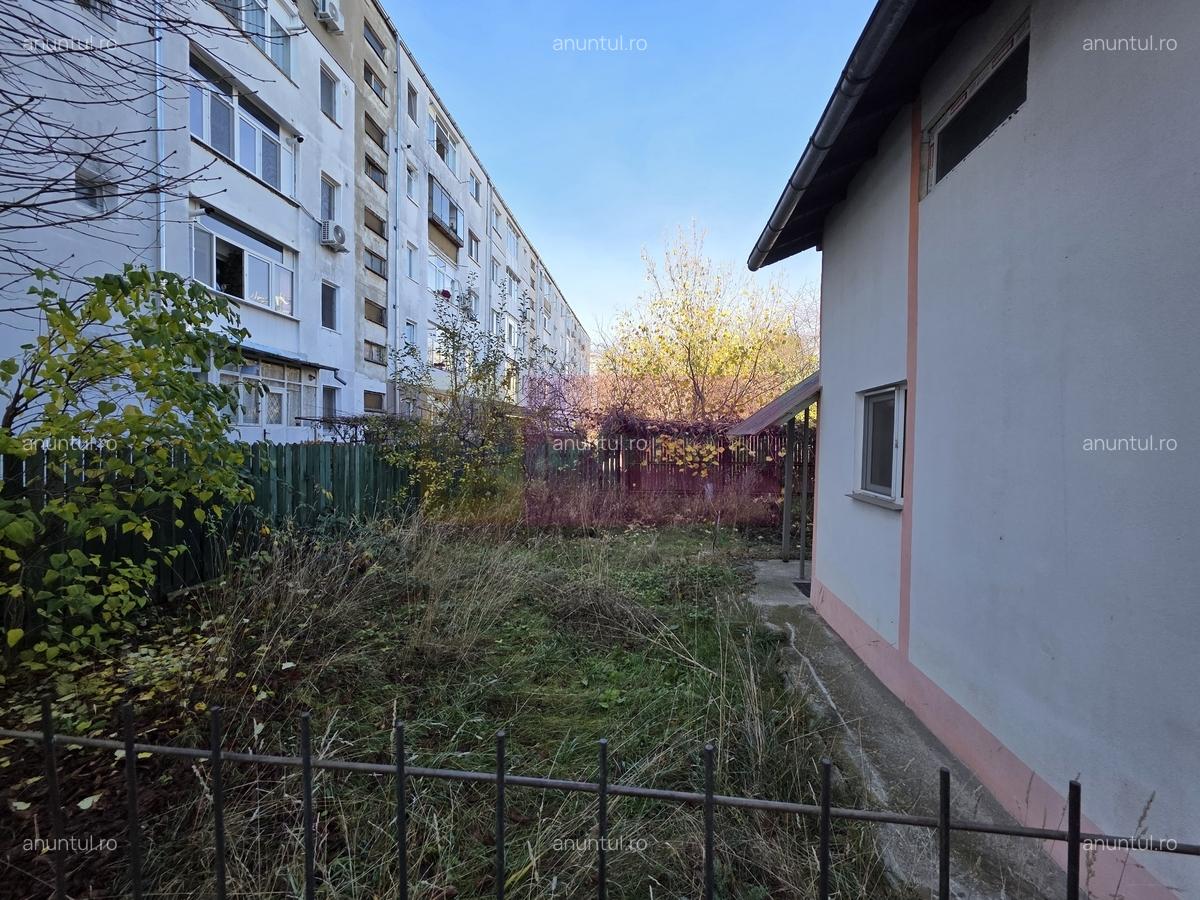 Casa de vanzare cu 3 camere in Campina - 9