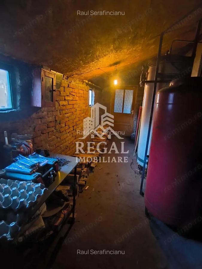 Casa de vanzare cu 5 camere in Frontul 2-Teliucul Inferior - 13