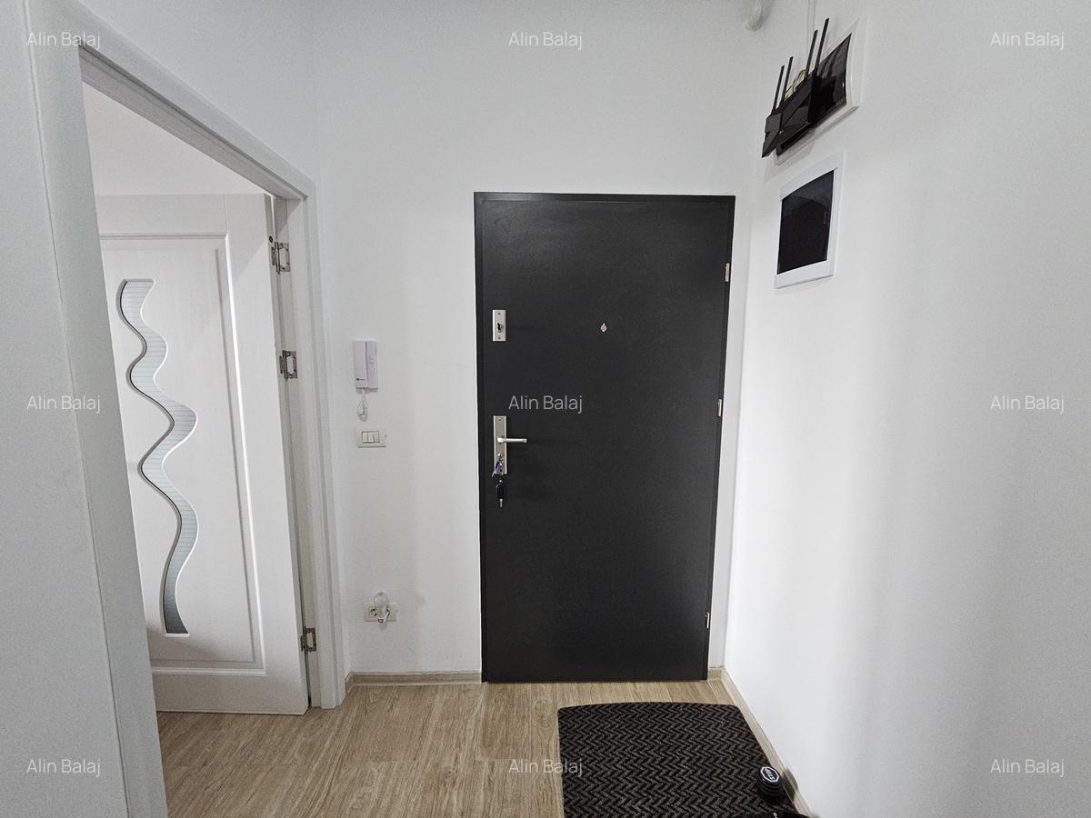 Apartament 2 camere, etajul 2, cu parcare, în Giroc, pe Calea Urseni, comision 0 - 16