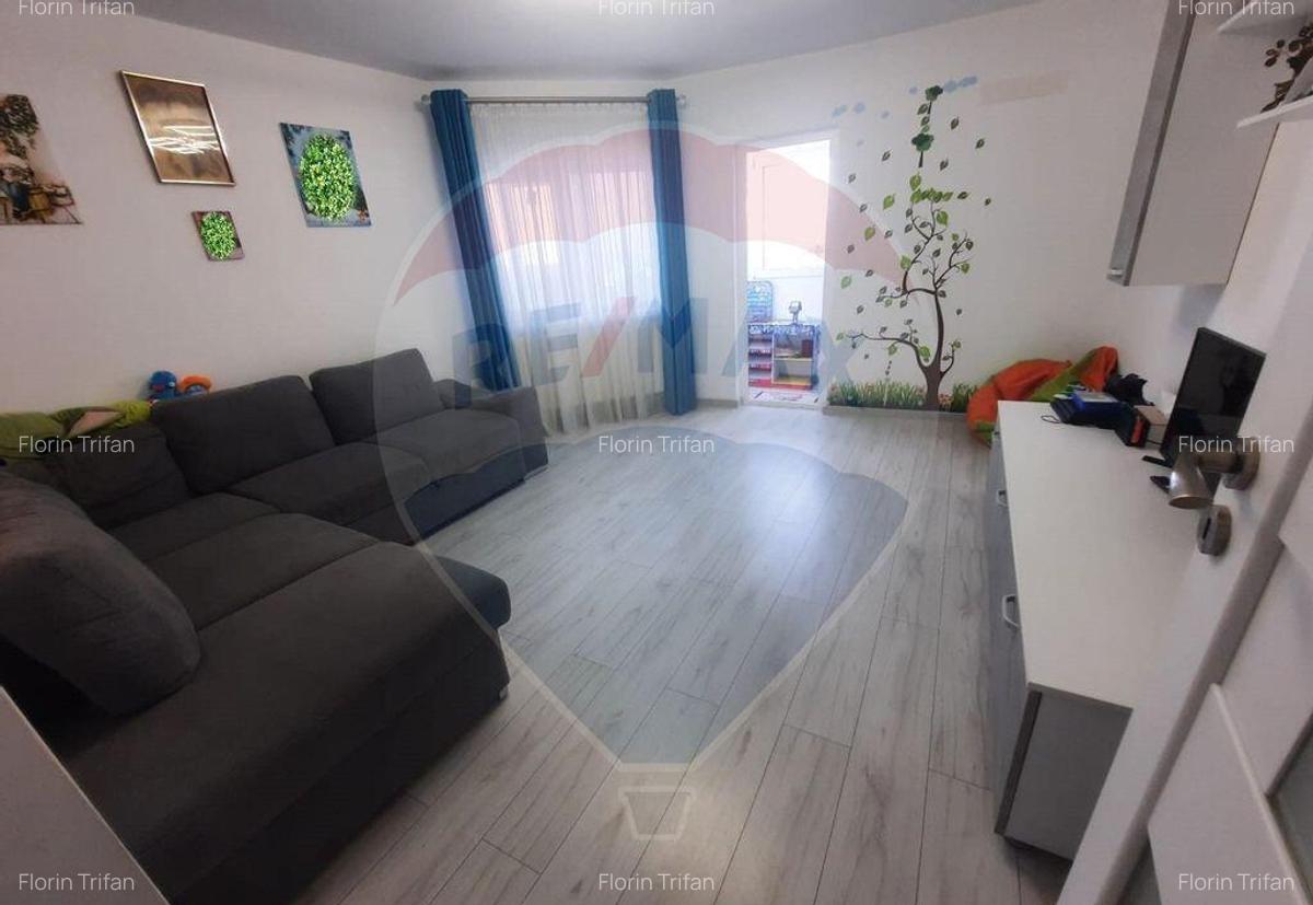 Apartament cu 4 camere zona ULTRACENTRALA - 2