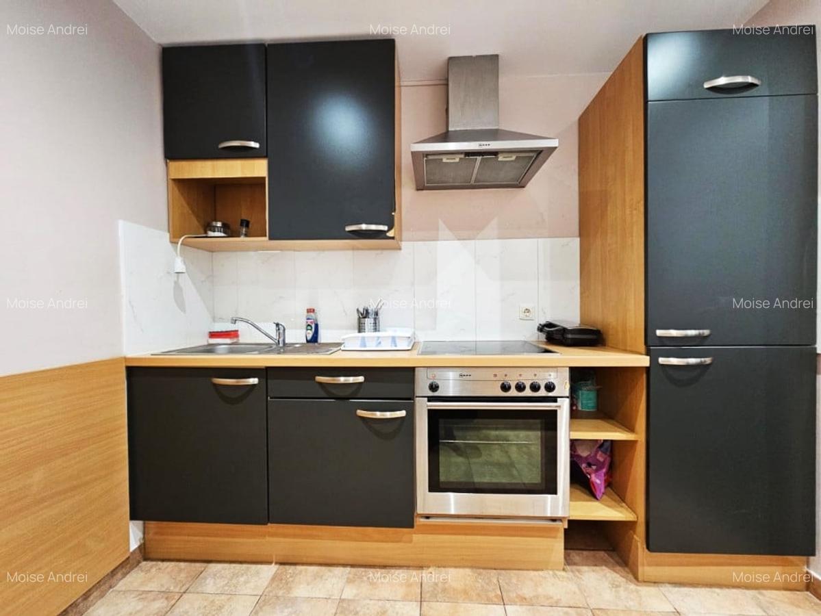 Apartament cu 3 camere semidecomandat în Clăbucet - 8
