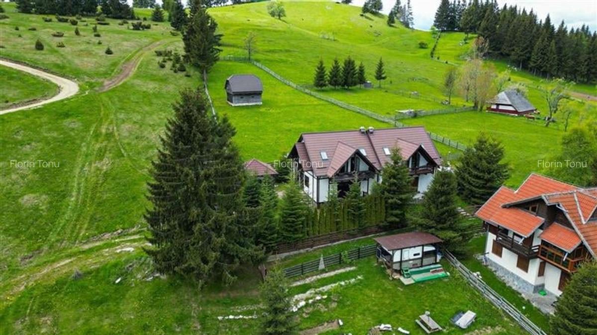 Sanctuar montan,fin amenajat si echipat,decor autentic romanesc,Bran, Fundata,Br - 13 Sanctuar montan,fin amenajat si echipat,decor autentic romanesc,Bran, Fundata,Br - 13