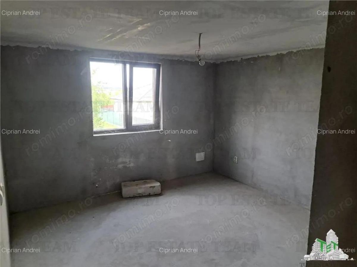 Casa+garaj, constructie la gri, in Sabareni, teren 440mp - 3