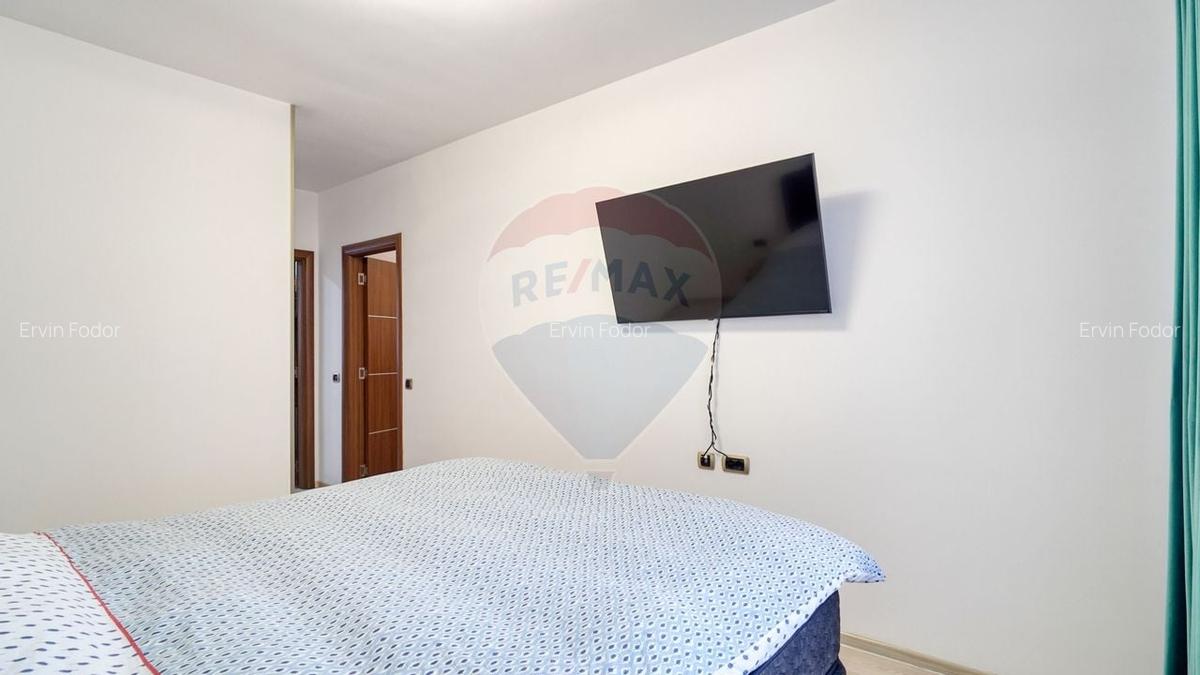 Apartament cu 3 camere de vanzare in Isaran Tractorul - 17