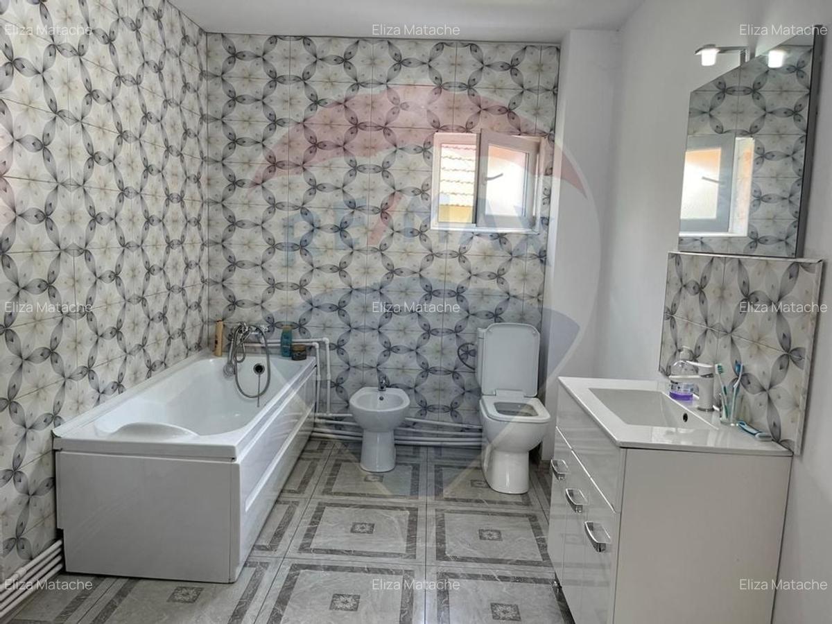 Vila multifunctionala cu 3 corpuri, langa Campulung-Muscel - 14