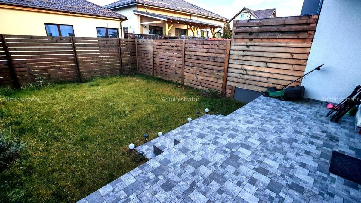 Comision 0. Vila tip duplex S+P+E cartier IZVOR Tarlungeni 179000 euro - 36