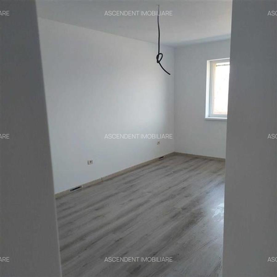 Apartament doua camere, Sanpetru - 3