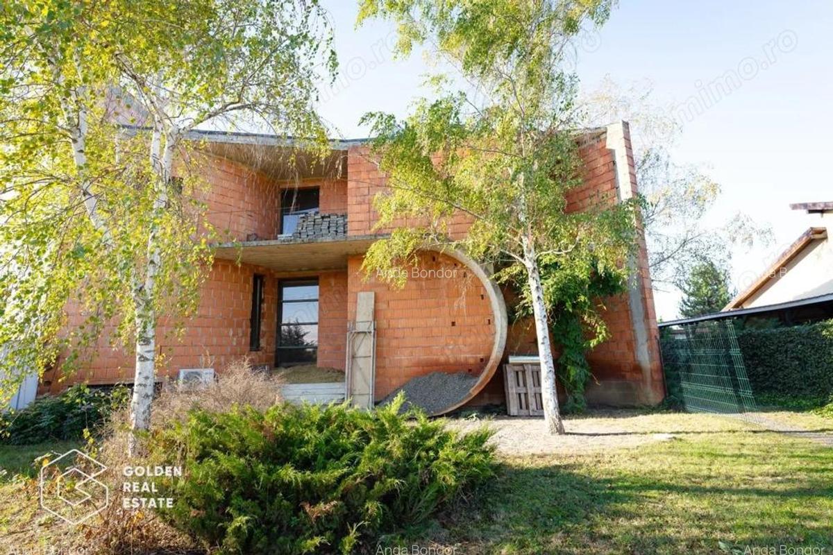 1/2 Duplex avangardist, la rosu, in Mosnita Noua - 3