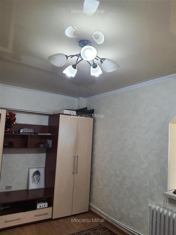 2 camere decomandat zona Mircea cel Batran - 5