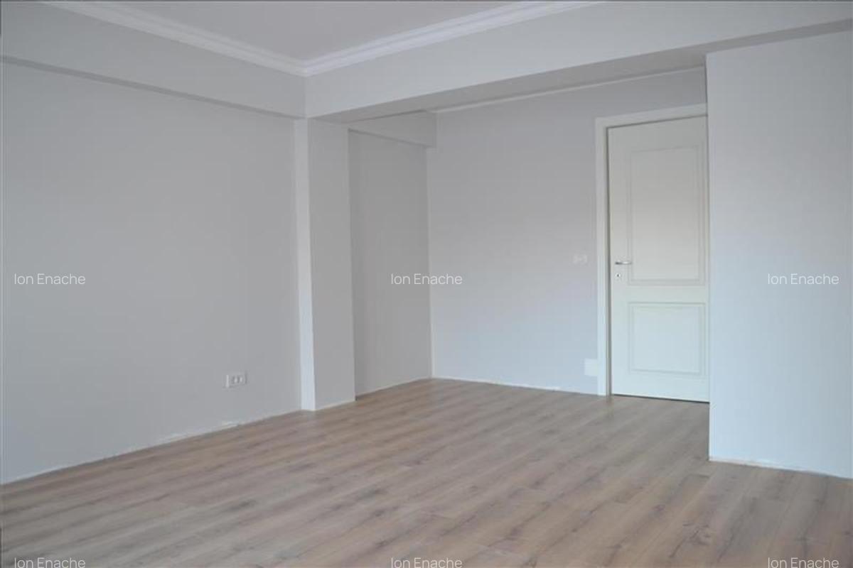Apartament cu 2 camere semidecomandat în Bucureștii Noi - 8