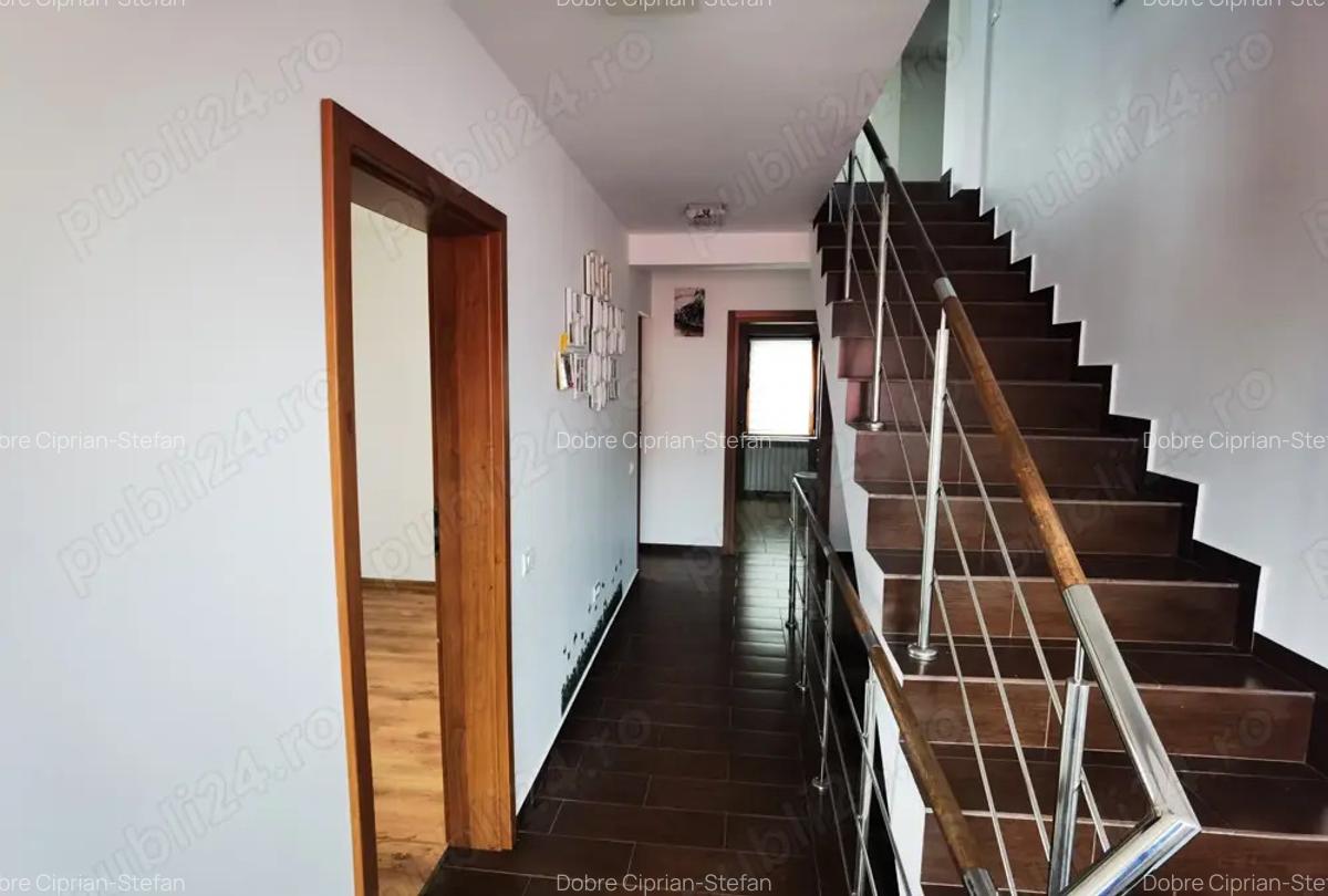 Urgent! Vila duplex D+P+1+2+T - 9