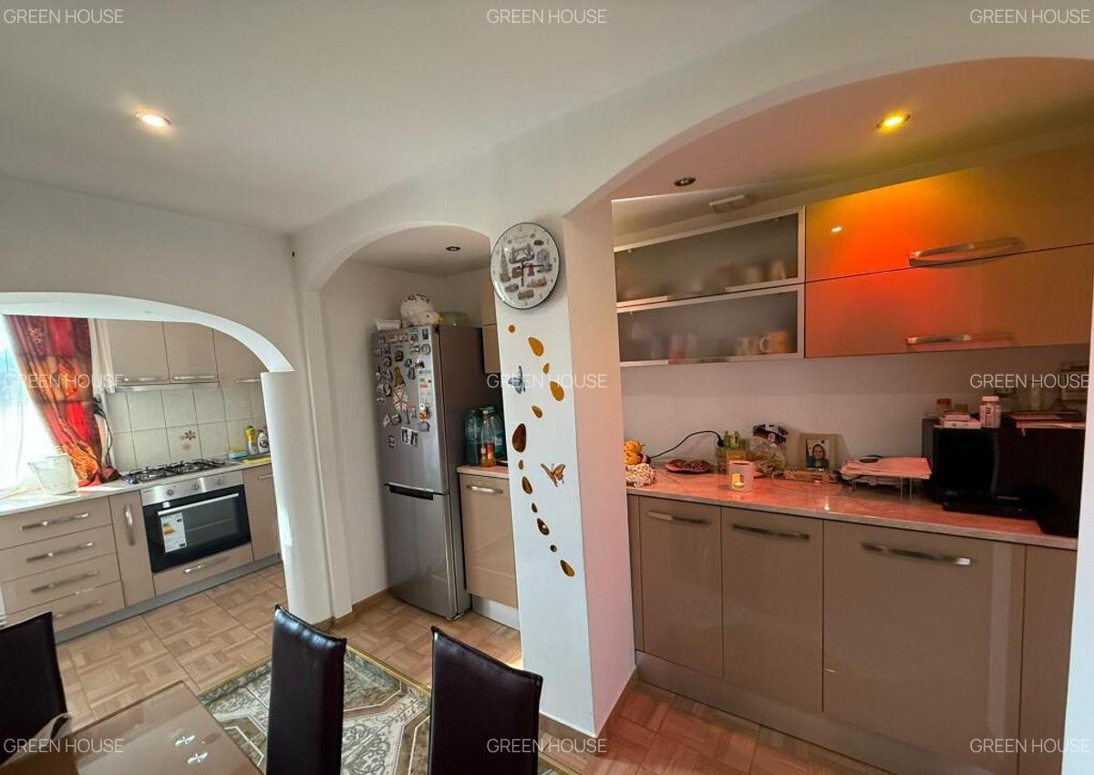 Apartament 2 camere ,etaj 1, strada Jupiter - 1