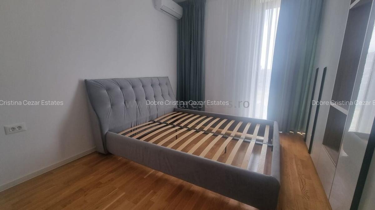 Apartament cu 4 camere decomandat în Băneasa - 15