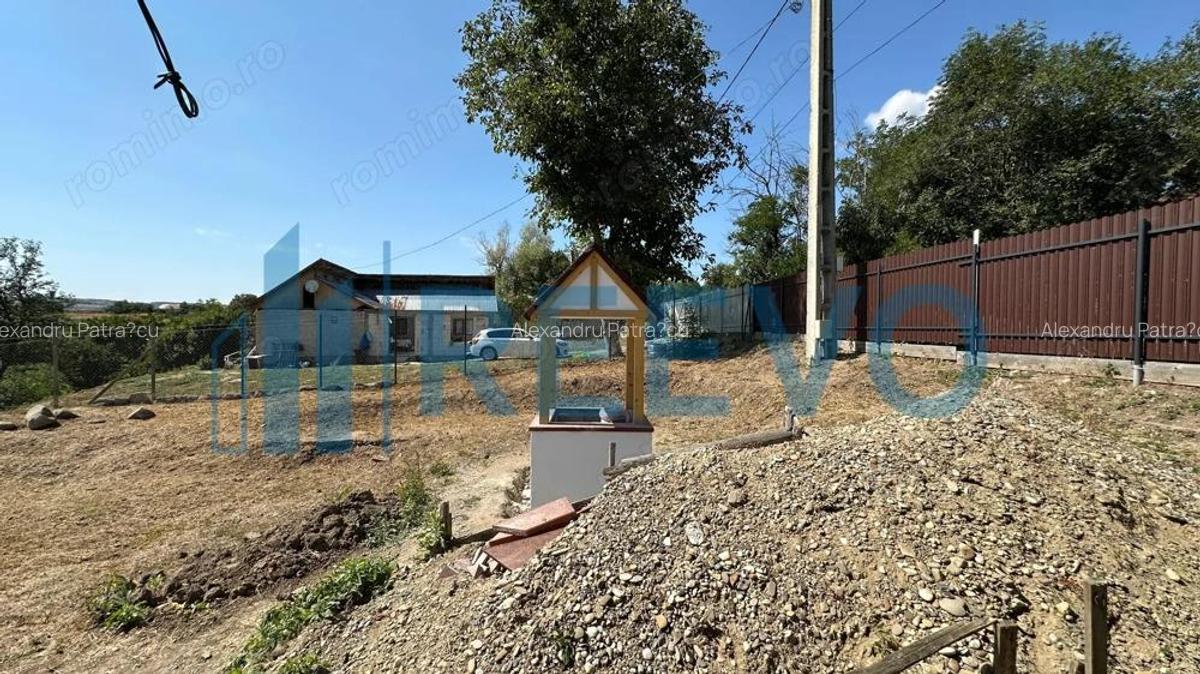 Casa ?i teren de vanzare in Parincea jud. Bacau. - 7