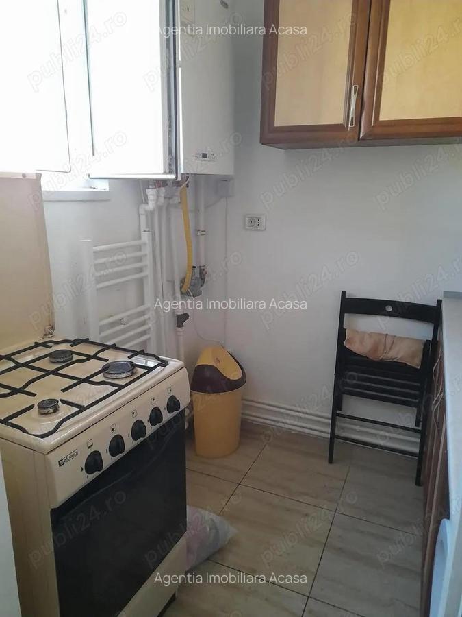De vanzare 2 camere, etaj intermediar, mobilat ?i utilat, 35.000 euro - 3