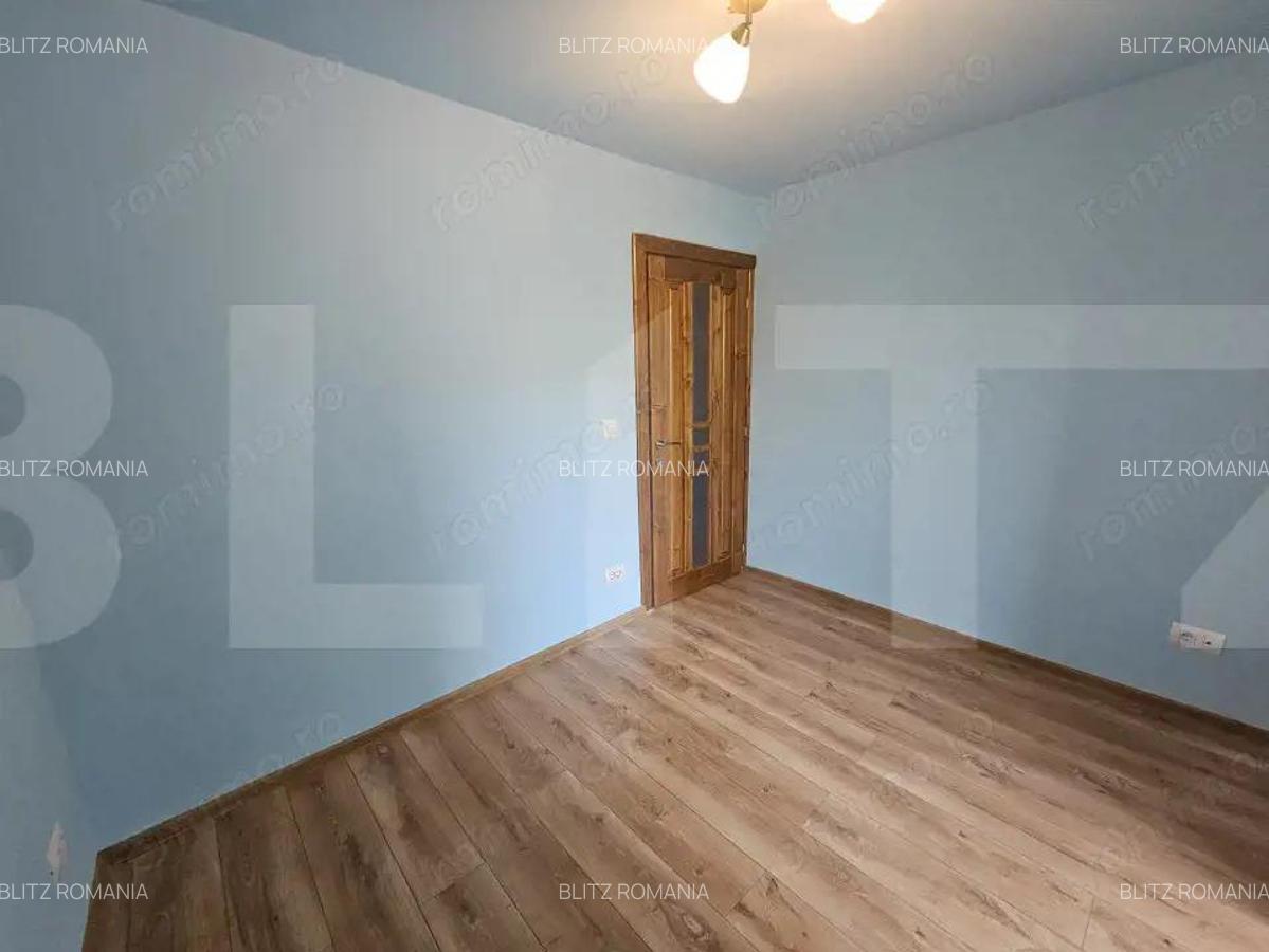 Apartament de vanzare, cu 4 camere, 77 mp, zona Soarelui - 8