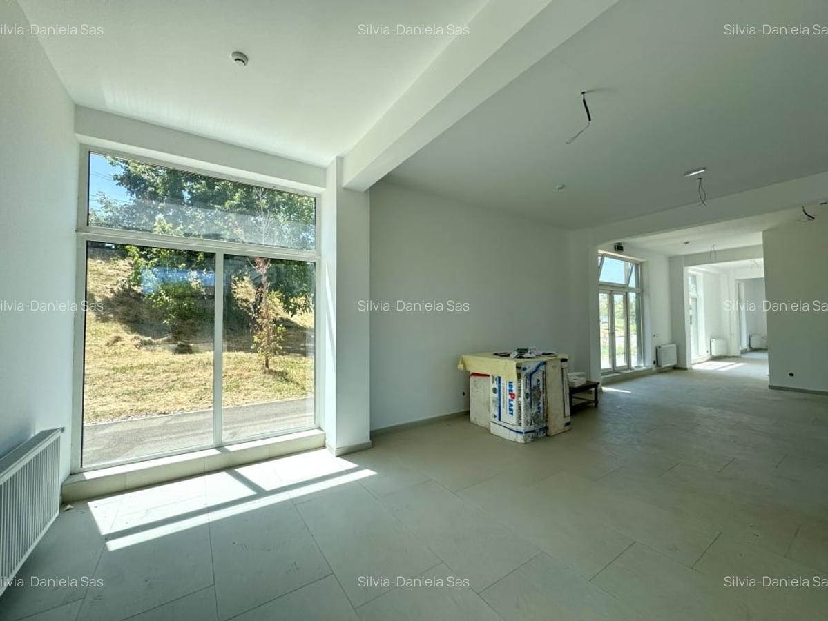 Spatiu comercial, 112 mp utili, vitrina, finisat, zona Podului IRA - 1