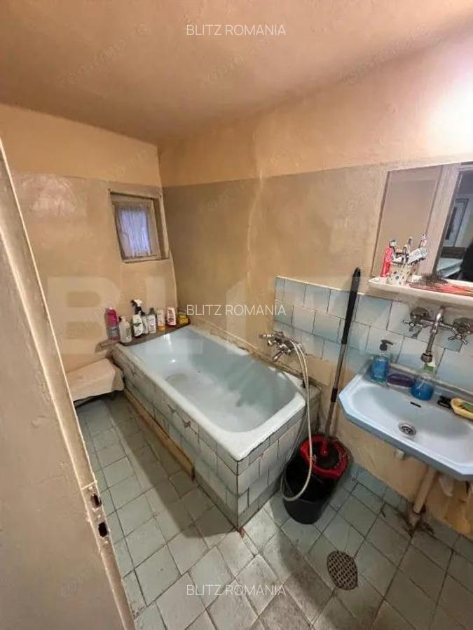 Casa tradi?ionala batraneasca in Galatii Bistri?ei, cu teren generos ?i anexe - 3