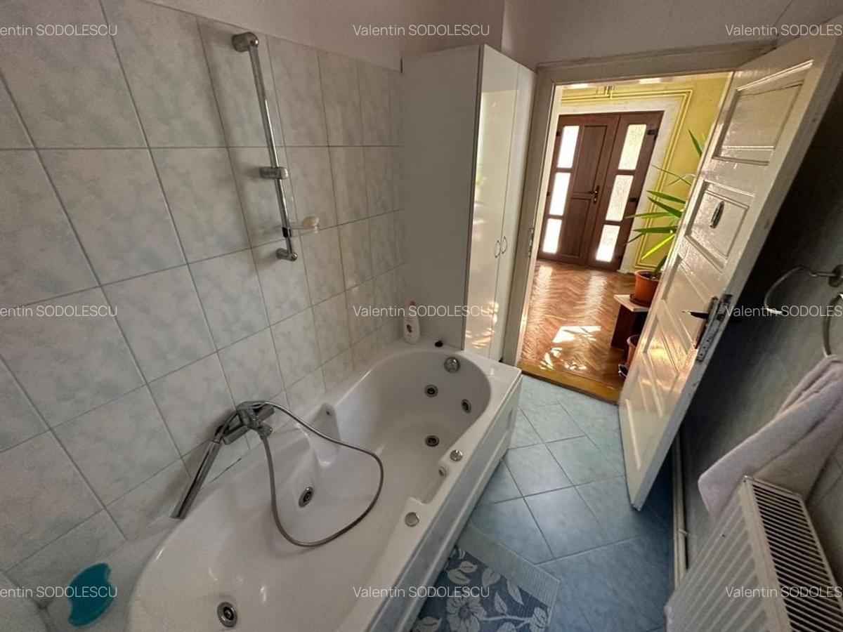 Casa cu teren 1394 mp zona Mehala - 25