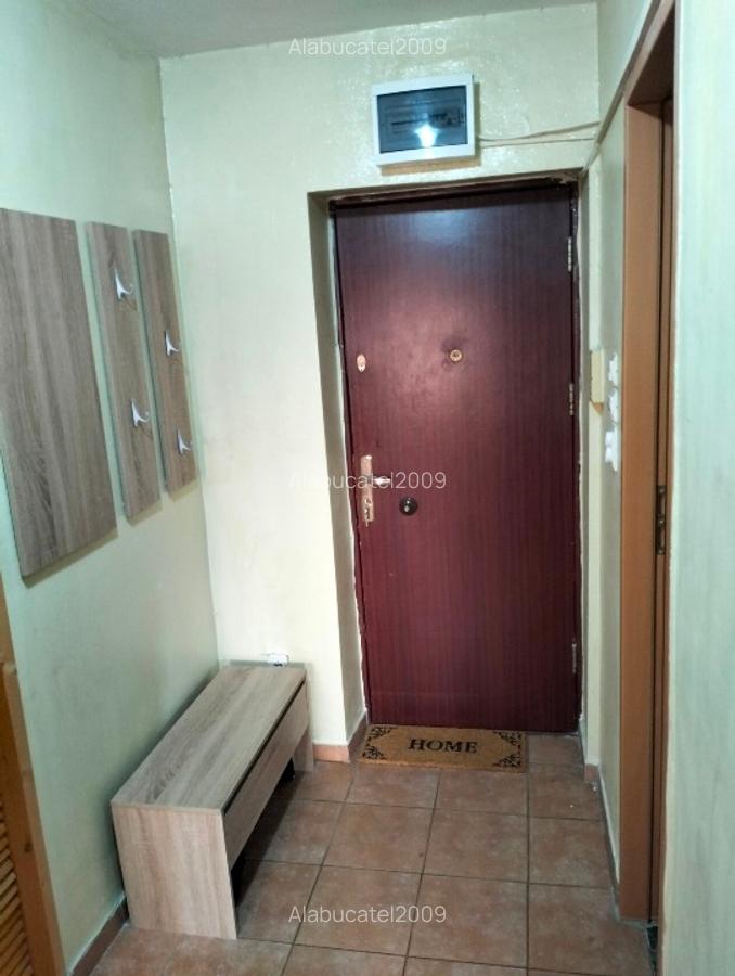 Garsoniera de vînzare in Sector 4, sos Berceni, metrou  Apărătorii Patriei - 9