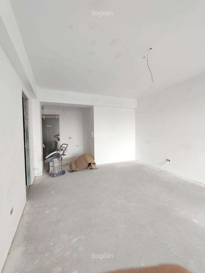 Apartament cu 2 camere semidecomandat în Sisești - 10
