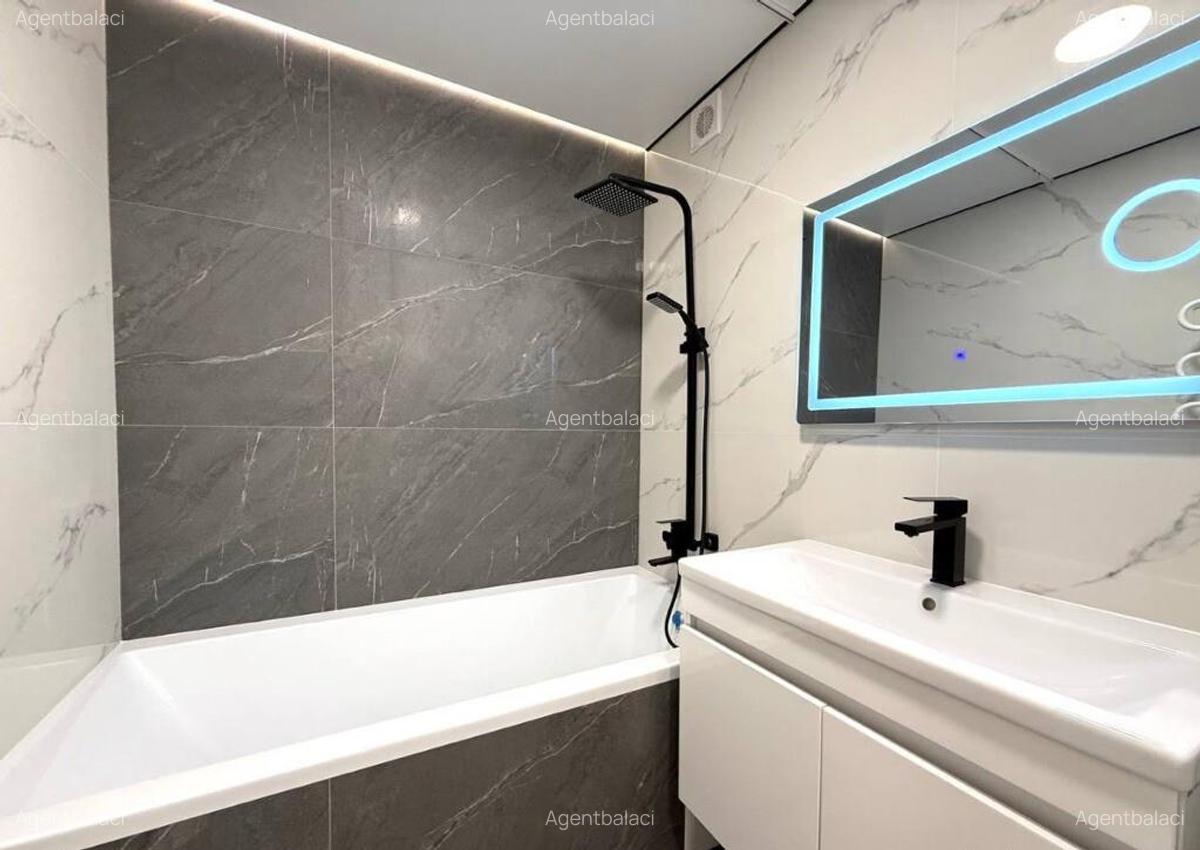 Apatament de vanzare zona Coresi - 8 Apatament de vanzare zona Coresi - 8