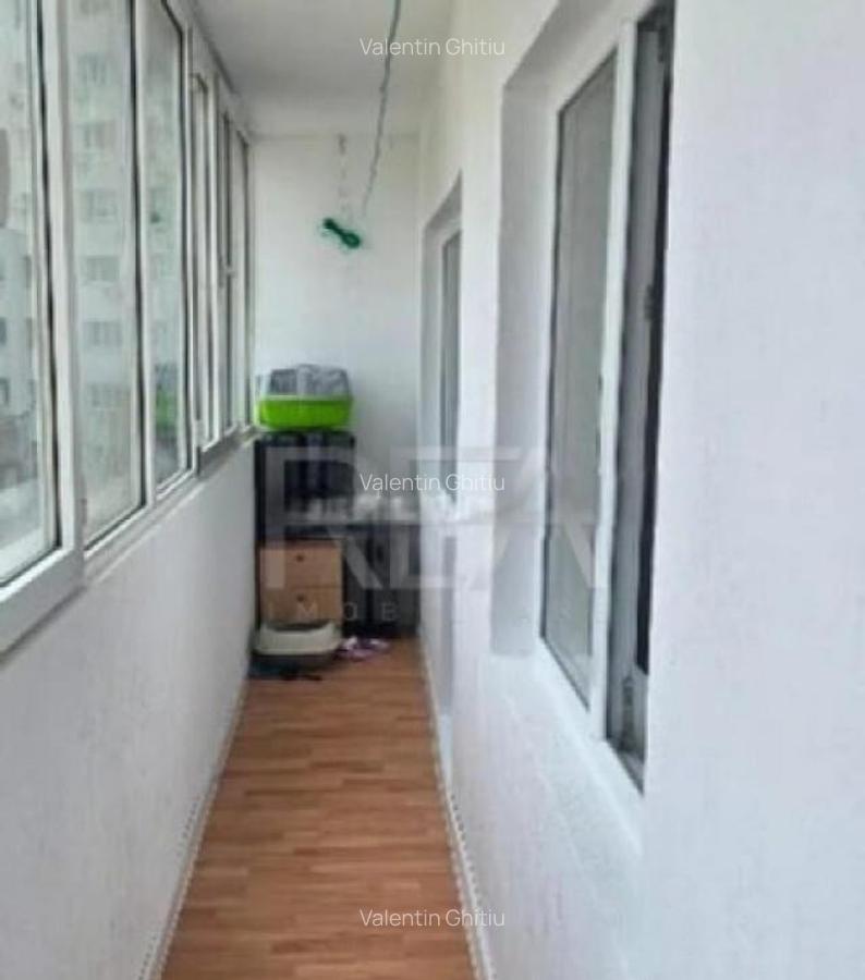 3 camere - Obor - decomandat - 2/10 - renovat - anvelopat - - 5