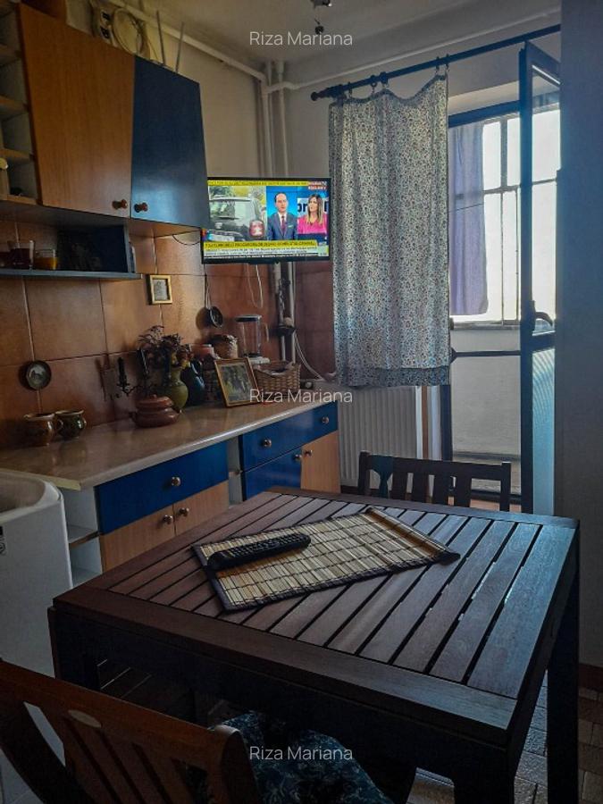 Vand apartament 2 camere Bariera Bucuresti - 6