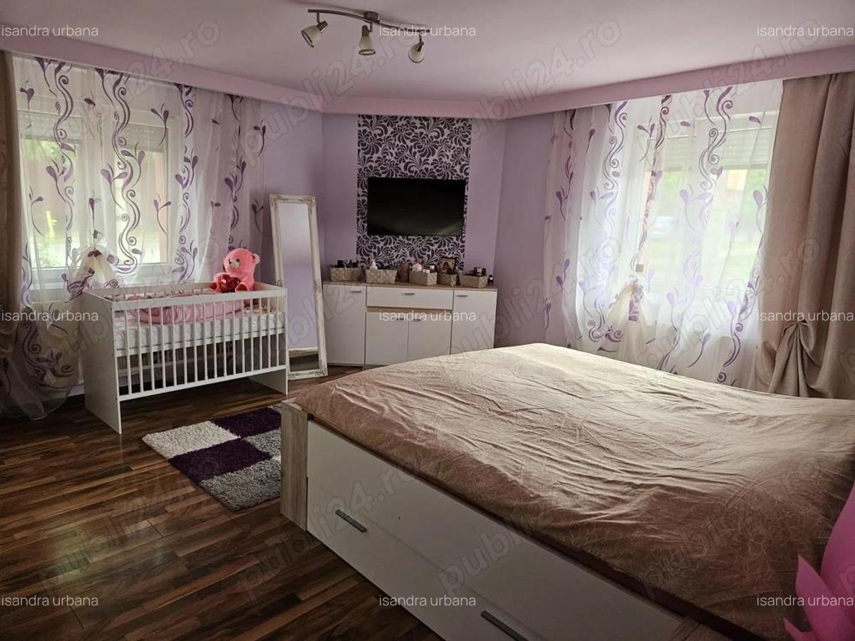 Apart.4 cam.,centr. proprie ,zona B.Rosu - str. M. Scaevola OFERTA - 4