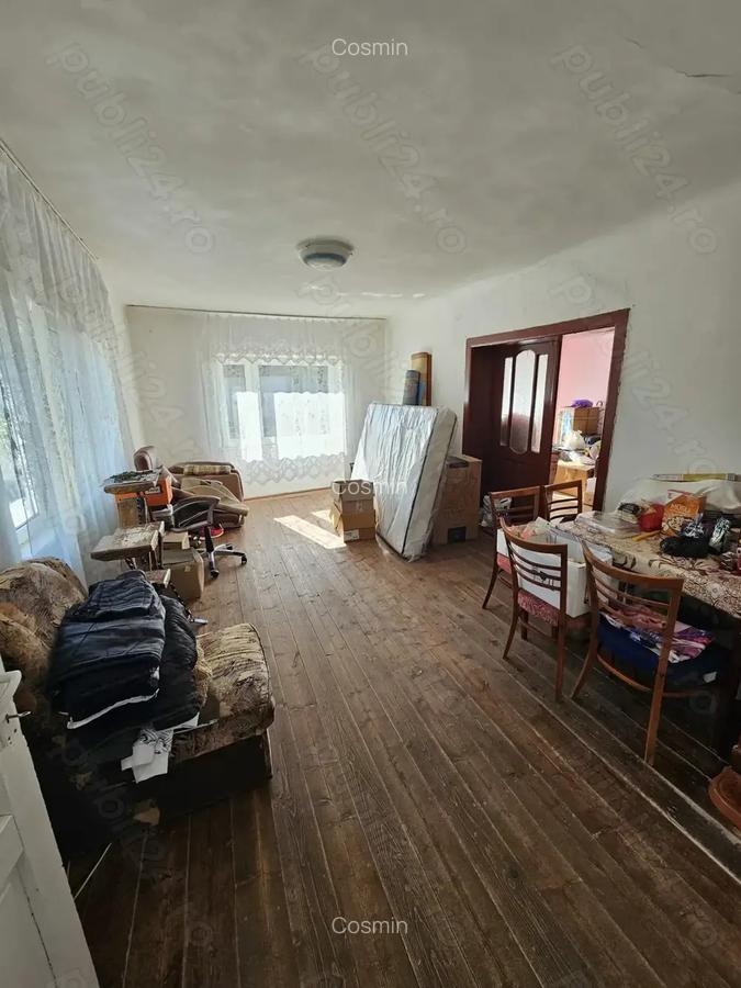 Vand casa 4 camere Pestisu Mare - 1