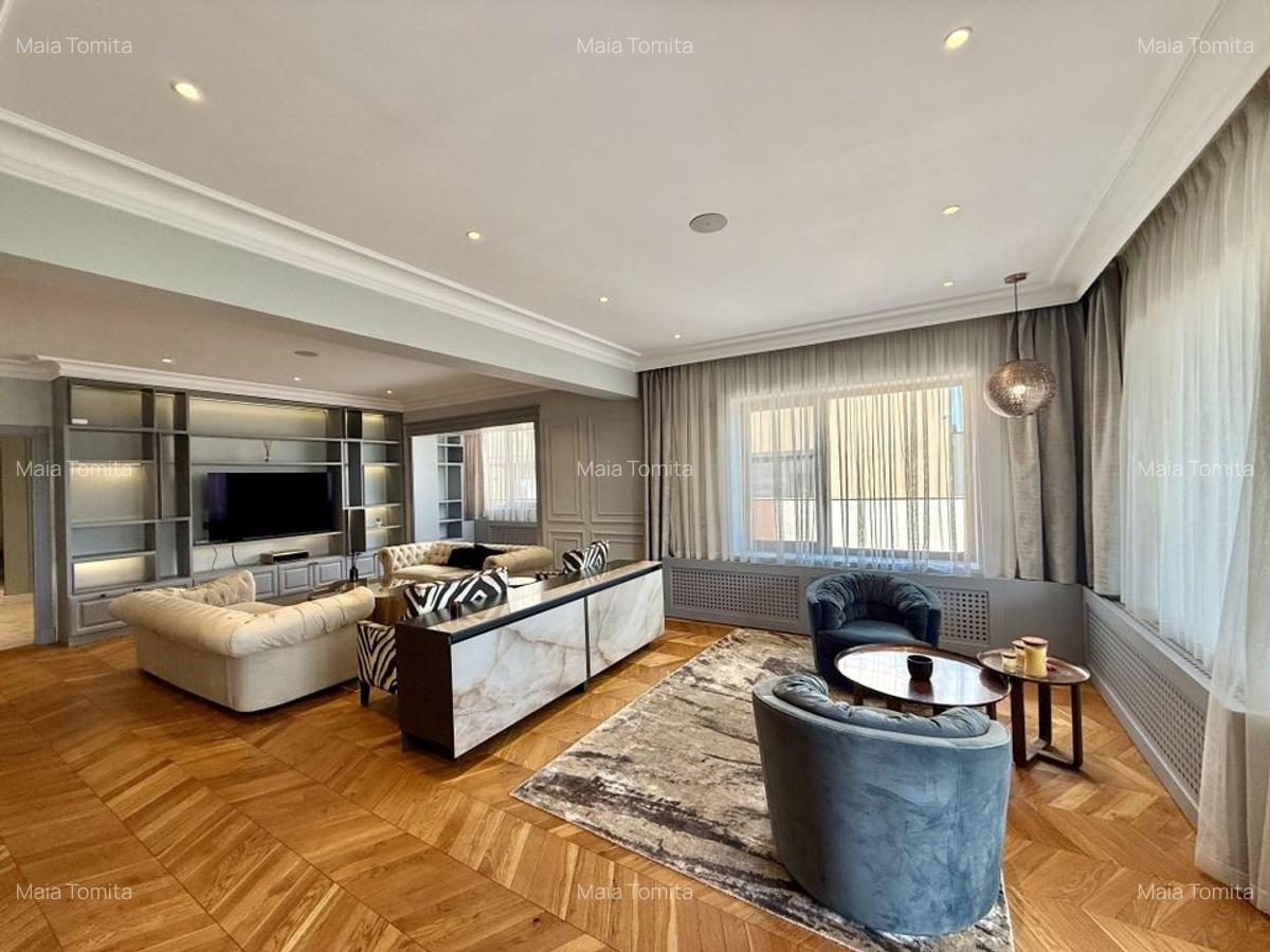 Apartament spectaculos cu 5 camere în zona Herăstrău - 1