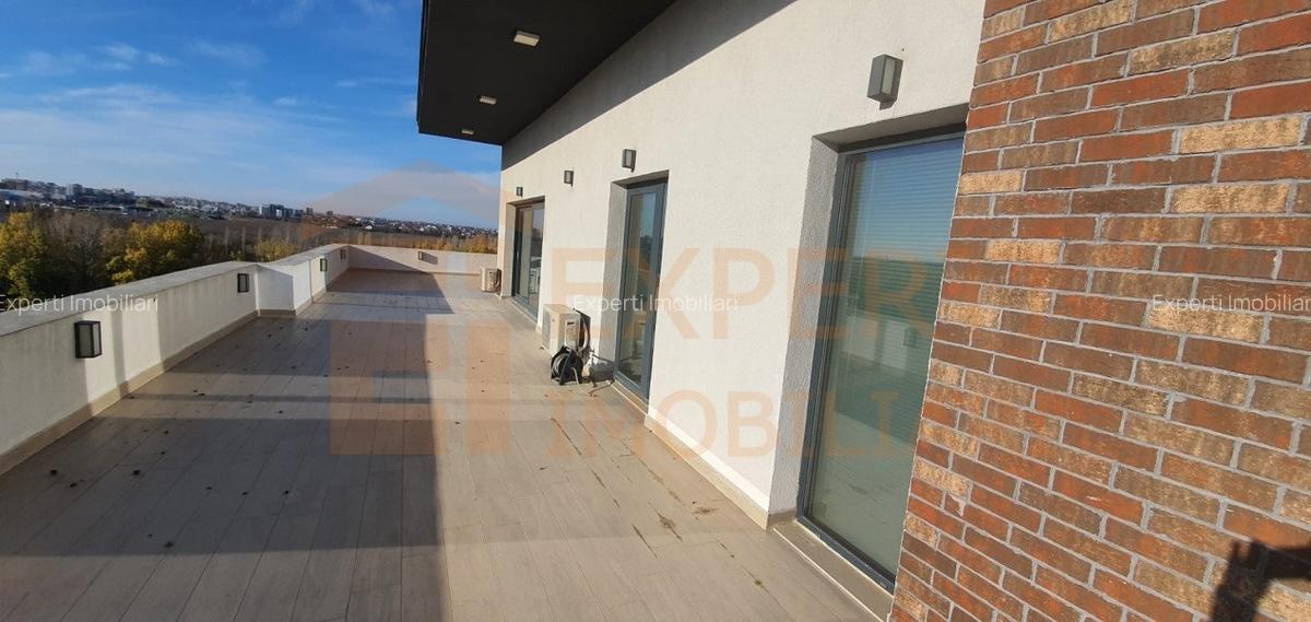 Penthouse, 3 camere, decomandat situat in zona TOMIS NORD - 12