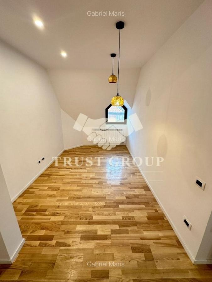 Apartament cu 4 camere decomandat în Romană - 5
